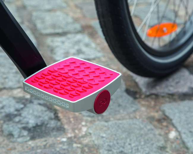 Connected Cycle Pedal Etoile Observeur Design 16
